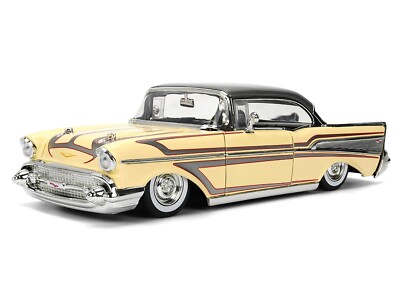 1957 CHEVROLET BEL AIR CREAM 1/24 DIECAST MODEL CAR BY JADA 36345