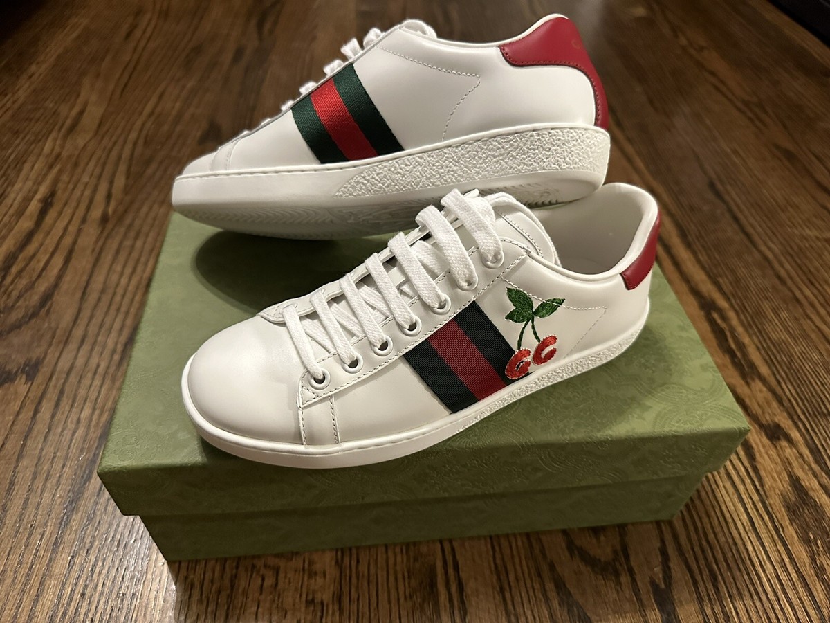 GUCCI レッド・ホワイトチェック モカシン GUCCI レッド・ホワイト