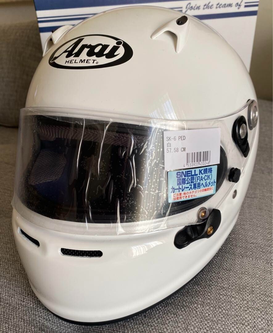 Arai カート用ヘルメットSK5