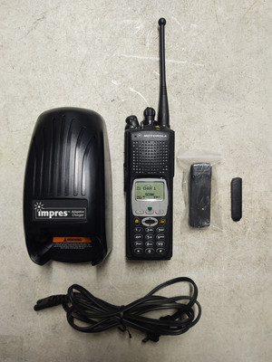 MOTOROLA XTS5000 III UHF R1 380-470mhz P25 DIGITAL RADIO