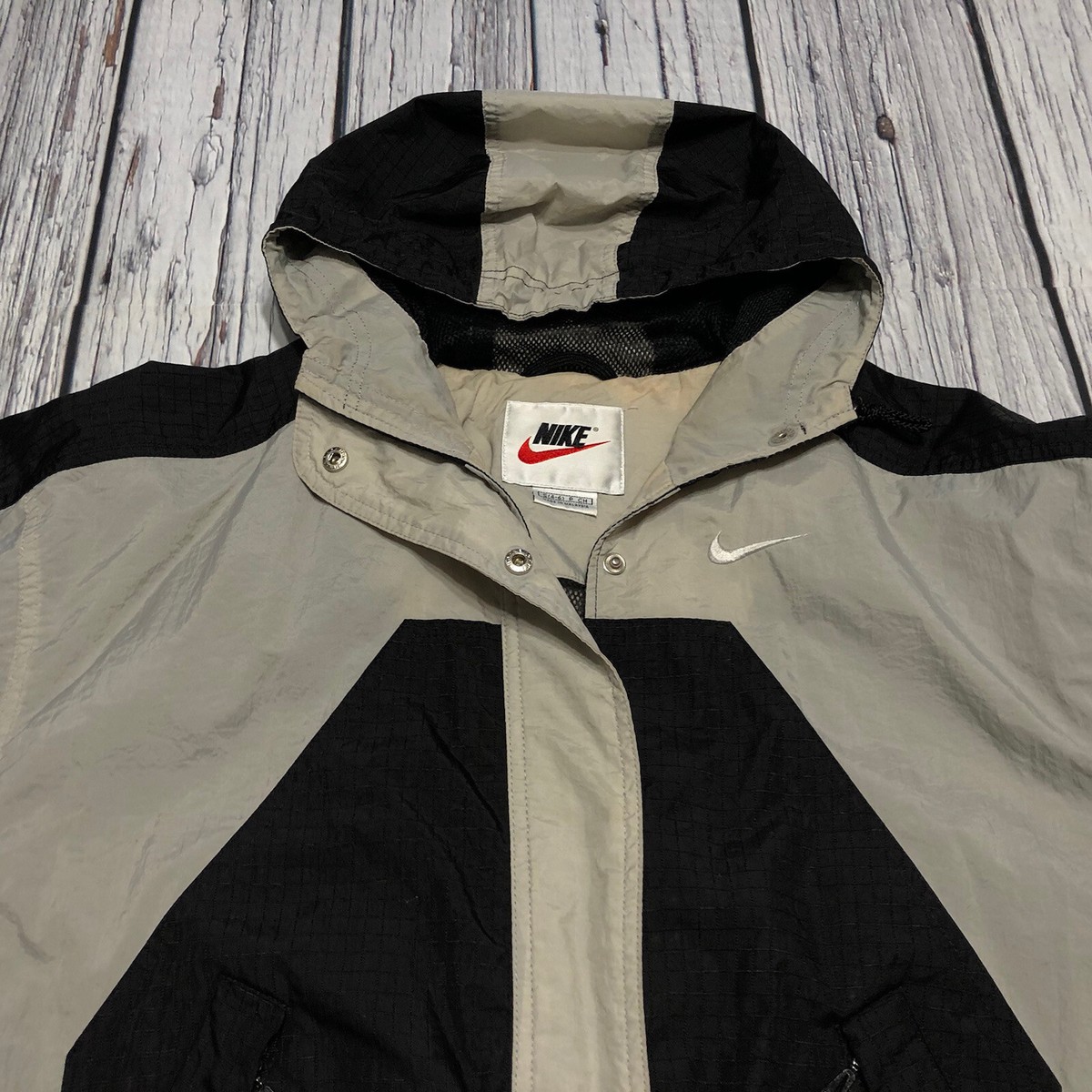 Vintage 90's White Tag Nike Youth Size Small 4-6 Black Gray