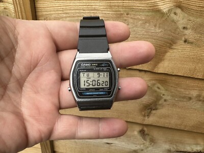 ⭐️ Vintage CASIO W-35 MARLIN 80's STEEL DIGITAL WATCH 248 W35