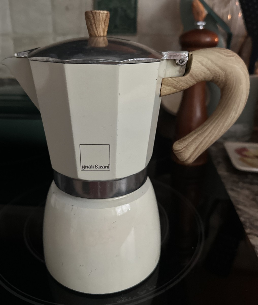 Gnali & Zani Venezia White Espresso Moka Pot Stovetop w Wooden