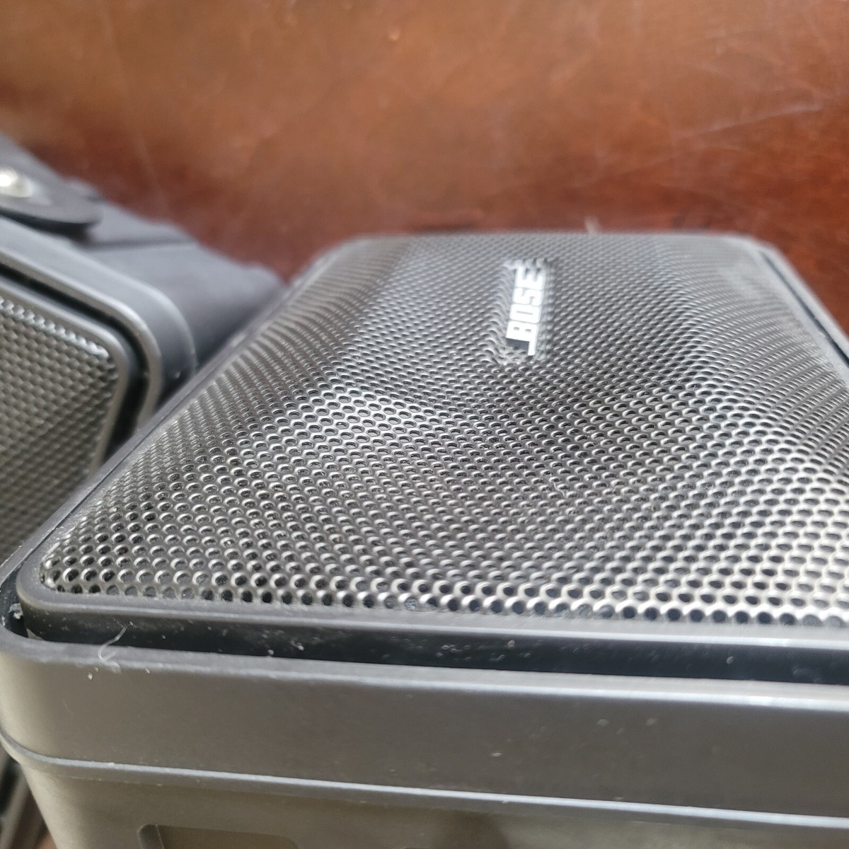 Bose Model 101 Speakers Music Monitor Indoor Outdoor Set Of 2