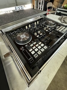 Traktor Kontrol S4 Case | eBay