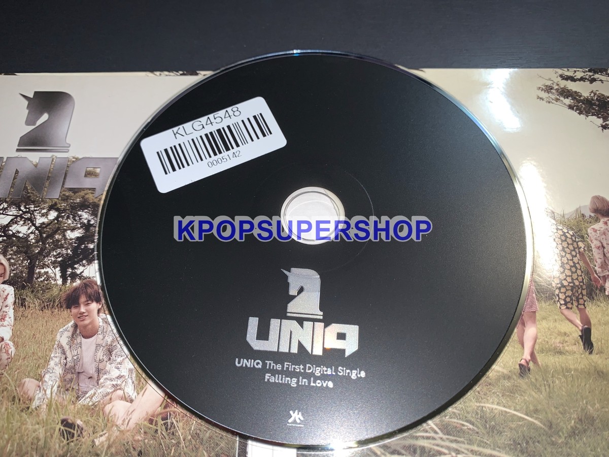 UNIQ Falling In Love 王一博CD DVD UNIQ Falling Love CD +DVD UNIQ
