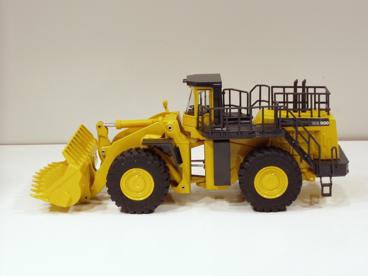 Komatsu WA900-3 Wheel Loader - 1/50 - Joal #265 - MIB | eBay