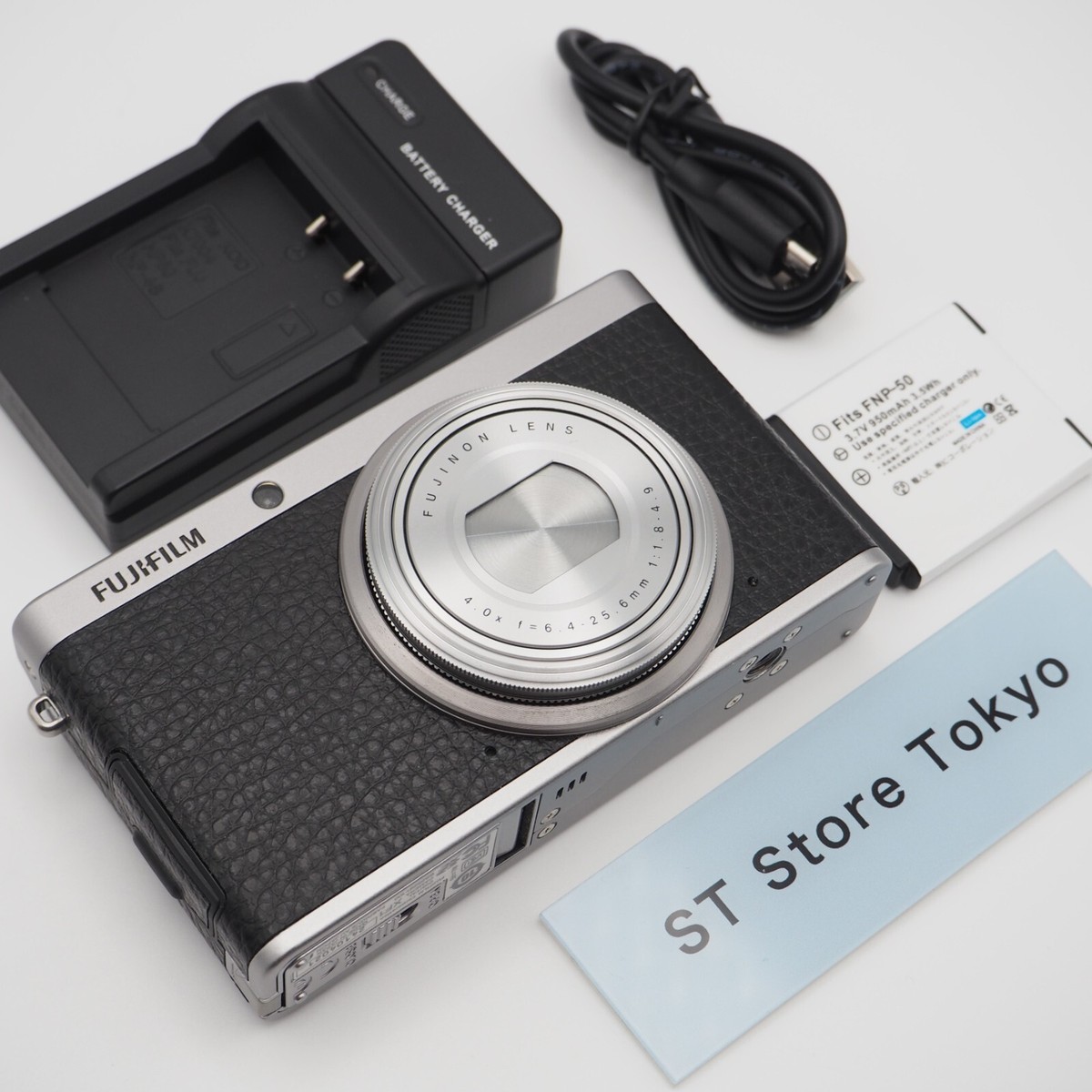 Mint] Fujifilm XF1 Digital Camera Black English LAN w/New battery