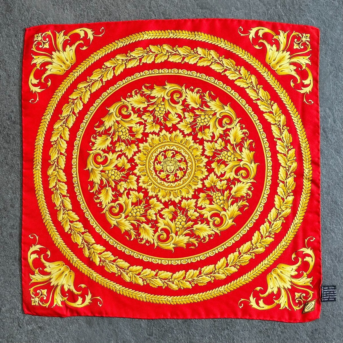 GIANNI VERSACE red silk neck scarf Baroque print size 17