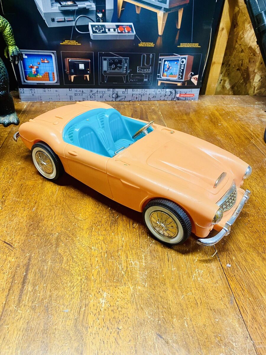 Vintage Antique 1962 BARBIE 18” Austin Healey Irwin Mattel