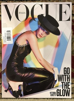 VOGUE ITALIA MAGAZINE VITTORIA CERETTI GO WITH THE GLOW July 2025