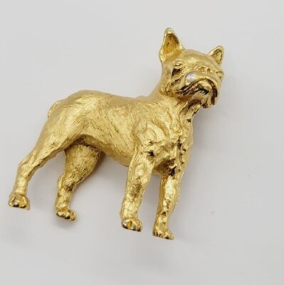 ヴィンテージtrifari チワワ ゴールドメタルブローチ 犬 dog