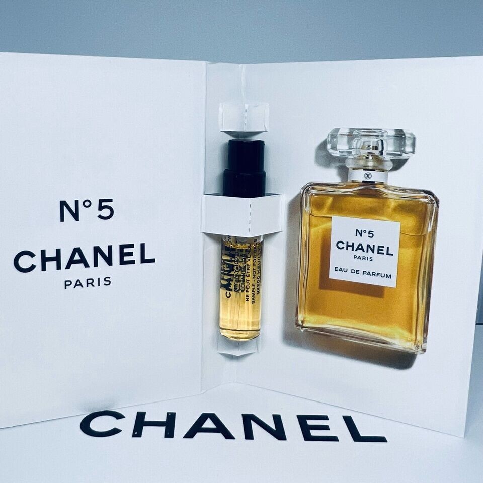 Chanel No. 5 Eau de Parfum EDP Sample Spray .05oz/1.5ml New in