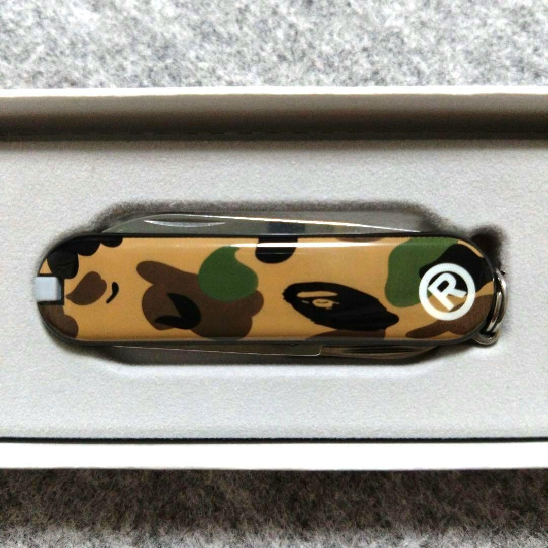 VICTORINOX x A BATHING APE Collaboration Multitool Knife