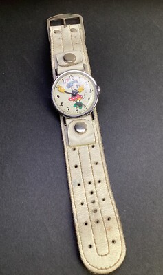 Vintage Disney Ingersoll Minnie Mouse Original Watch 1960's