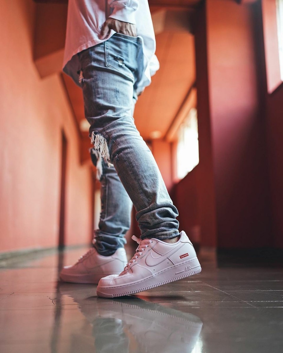 Supreme Nike Air Force 1 Low White Size 10 DS Brand New IN HAND | eBay