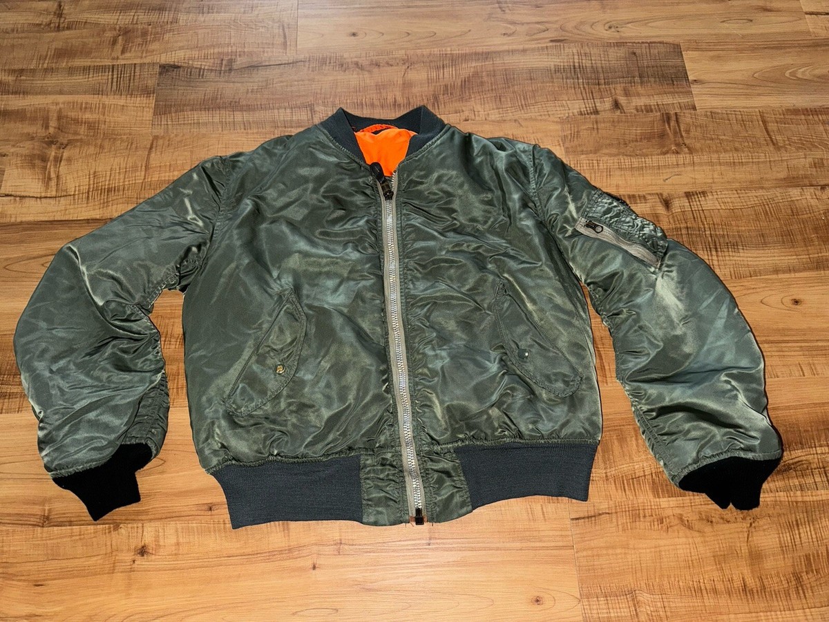 Vintage MA-1 Flight Bomber Jacket Mens Large Scovill zipper Sleeve