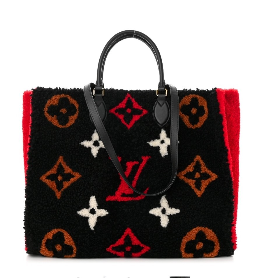 Louis Vuitton OntheGo GM Giant Monogram Teddy Black Preowned Bag