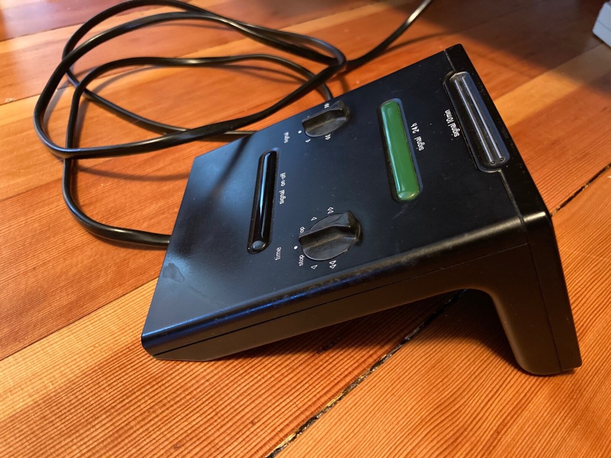 Vintage 1979 Braun DN50 Alarm Clock - Ludwig Littmann (type 4850