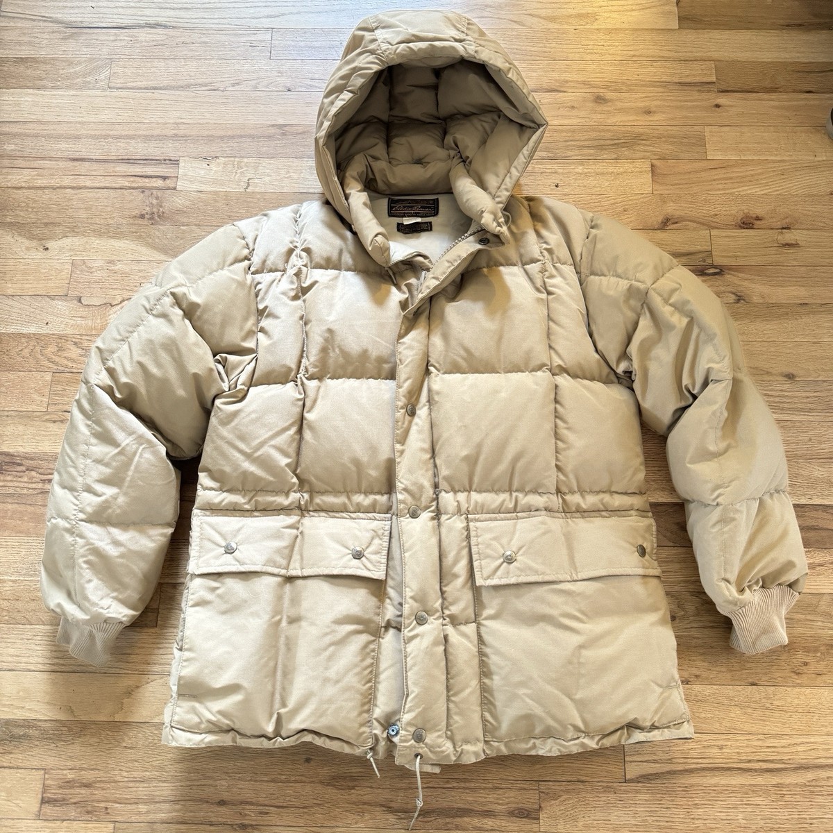 Vintage 1970s Eddie Bauer Hooded Parka Jacket Goose Down Quilted