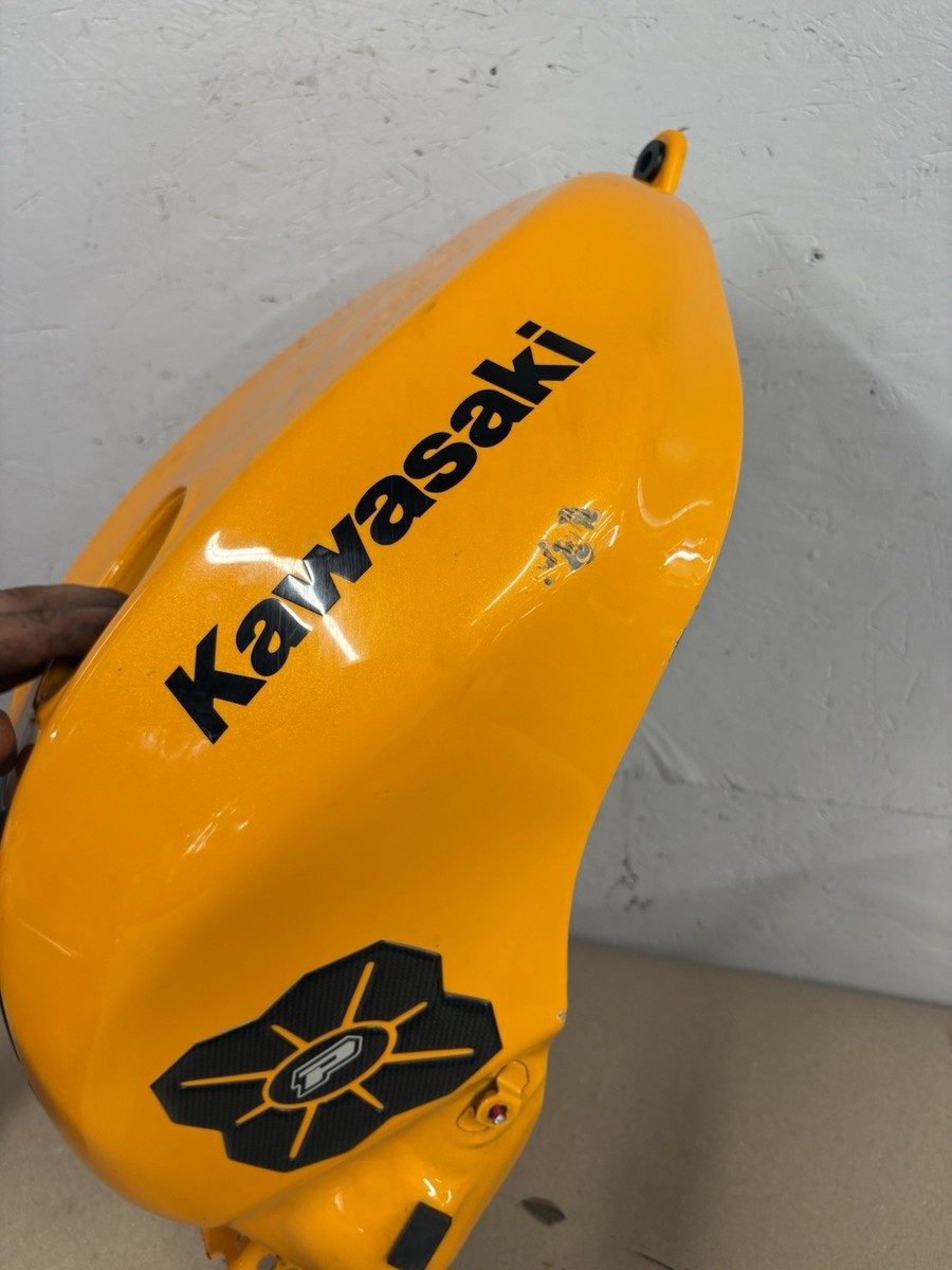 2006 2007 Kawasaki Ninja ZX10 ZX10R OEM Fuel Gas Tank Stock #0164