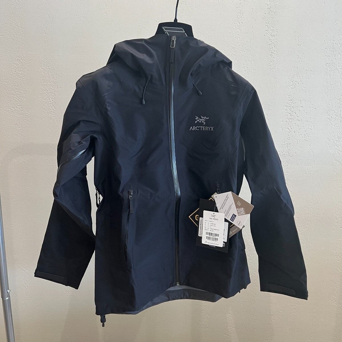 Arc'teryx Women's Beta LT Jacket Black Tracking 7239 Size XL # | eBay