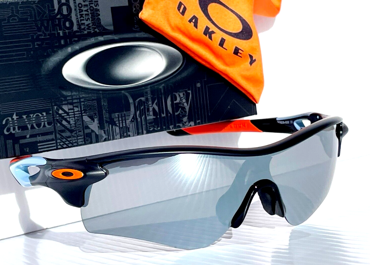 NPB Oakley RADARLOCK PATH Tokyo Giants POLARIZED Galaxy Chrome