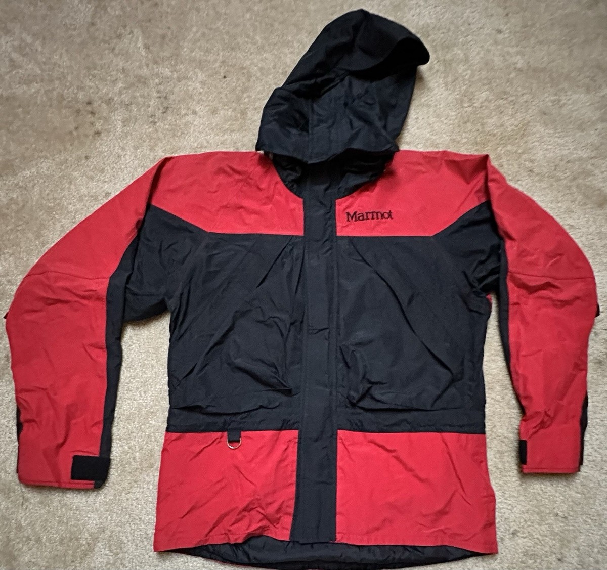 Vintage 1990's MARMOT GORE-TEX Nylon Hooded Ski Jacket Red/Black