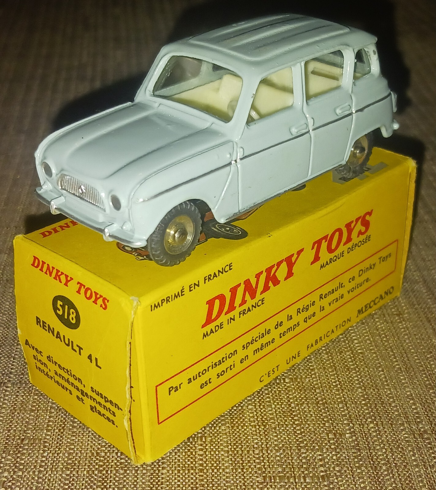 Dinky 518, Renault 4L - Free Price Guide & Review