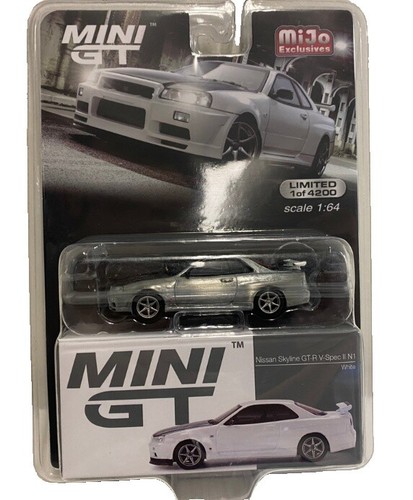 Mini GT 178 Nissan Skyline GT-R (R32) Gr. A #11 BP 1993 Japan