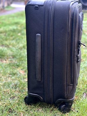 トゥミ ALPHA2 4輪 キャリーケース 黒 22616D2 トゥミ ALPHA2 4輪