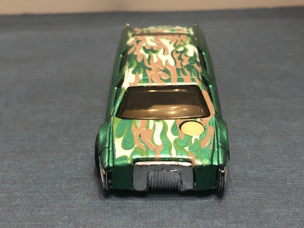 2001 Hot Wheels Syd Mead's Sentinel 400 Limo Metallic Green Color