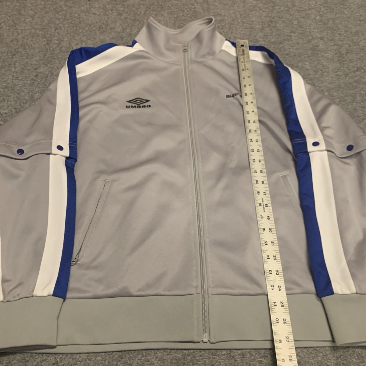 SUPREME UMBRO SNAP SLEEVE JACKET (XL) (LIGHT GREY) SS23 TRACK