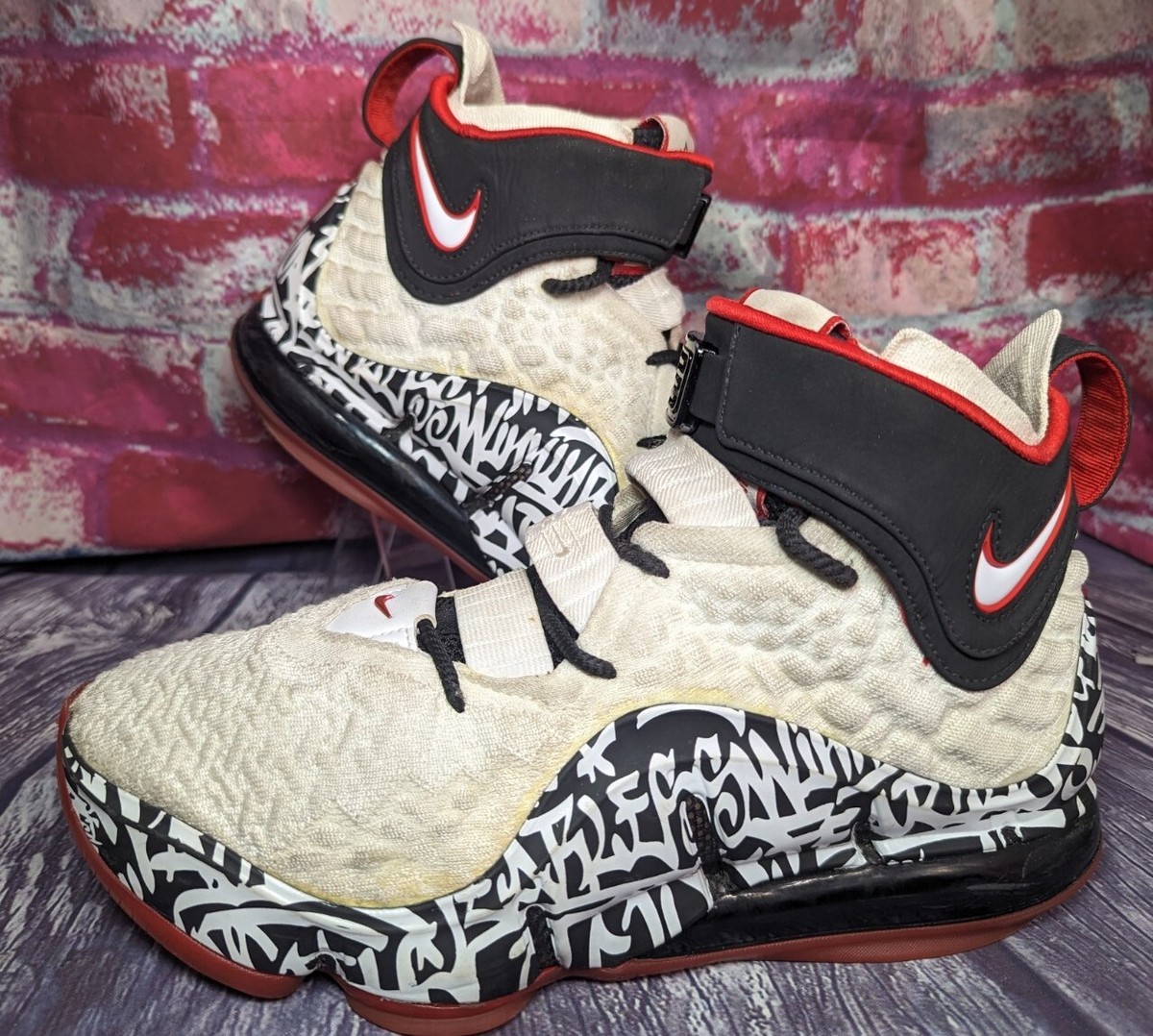 NIKE LEBRON 17 XVII GRAFFITI REMIX BASKETBAL SNEAKER SHOES WHITE