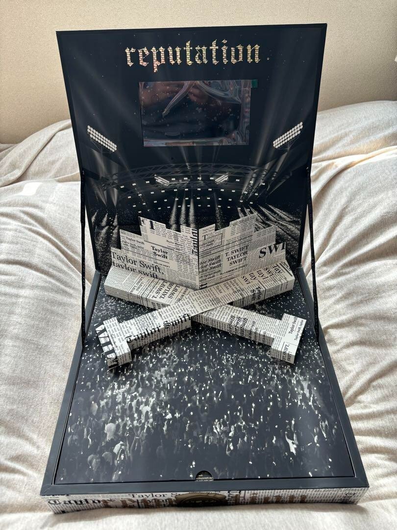 Taylor Swift Reputation Tour VIP Box COMPLETE SET Used | eBay
