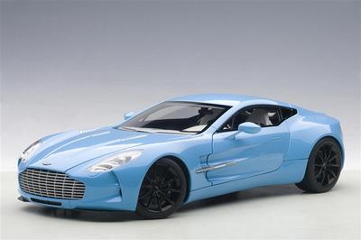 ASTON MARTIN ONE-77 TIFFANY BLUE 1:18 by AUTOart #70240 BRAND NEW