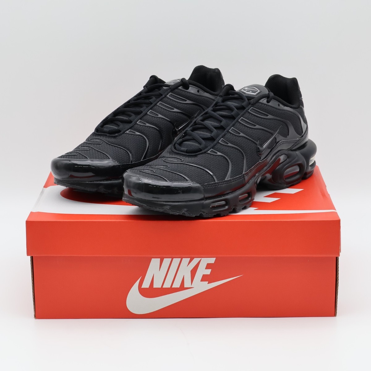 604133-050 Nike Air Max Plus Triple Black (Men's) | eBay
