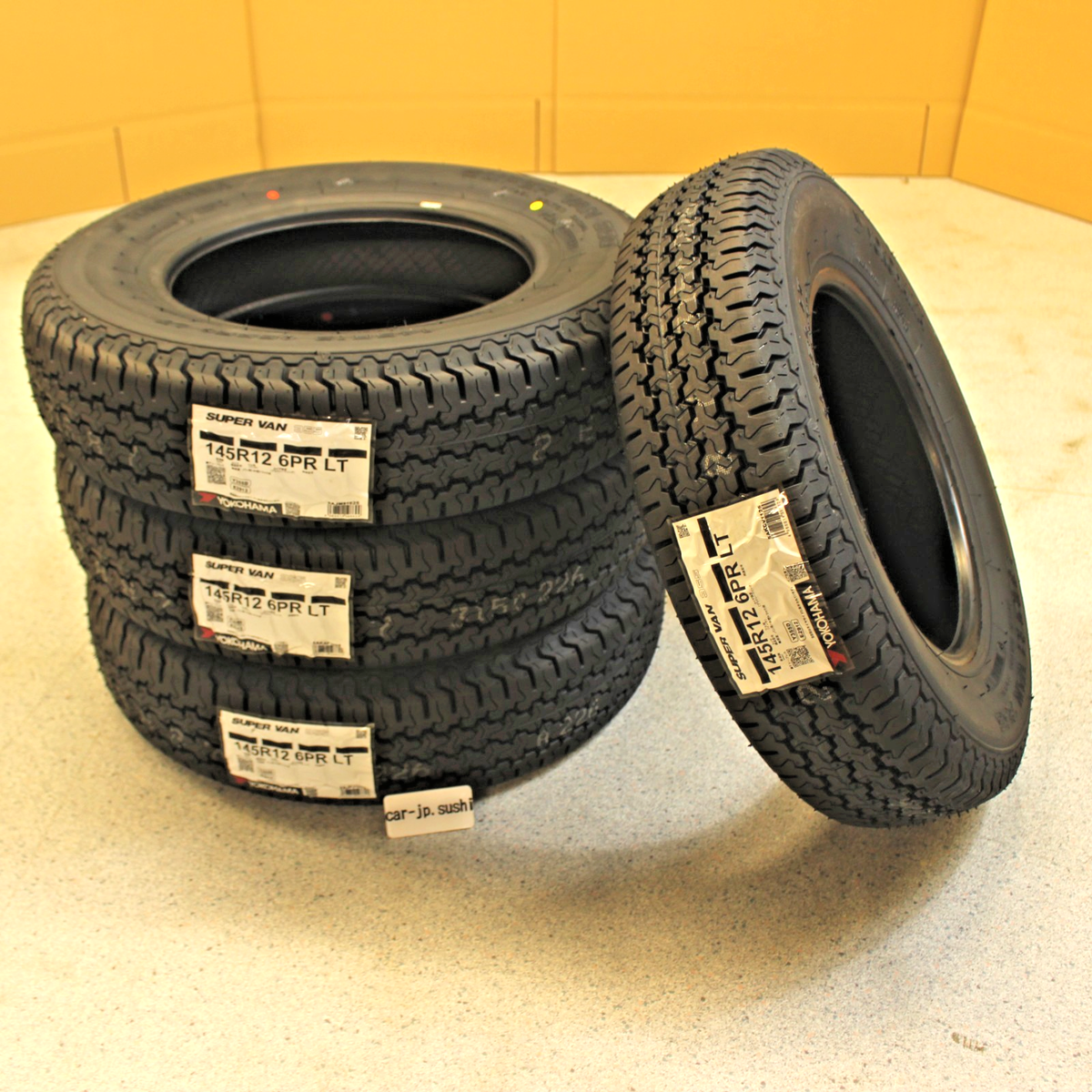 Yokohama Tire Set of 4 Super Van 