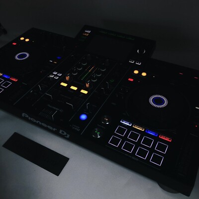 Pioneer XDJ-RX2 All-in-One DJ System Standalone Controller 2