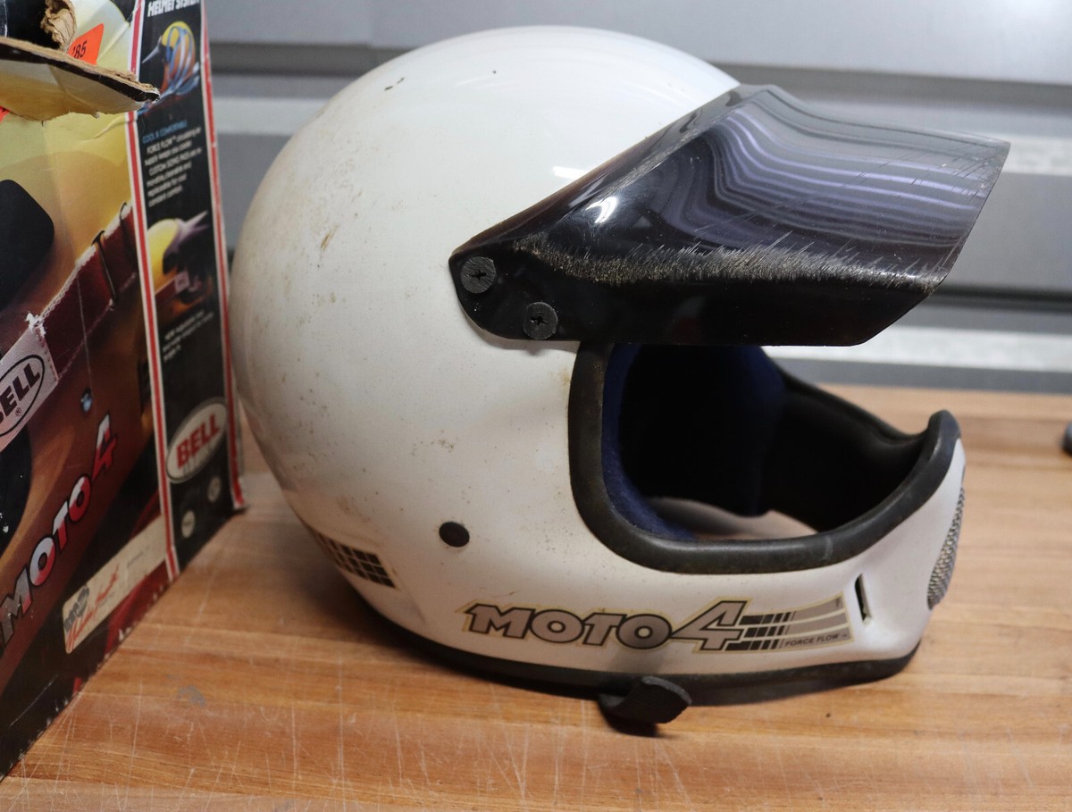 Vintage Bell Moto 4 IV White Motorcycle Helmet w/ Box Manual & 2