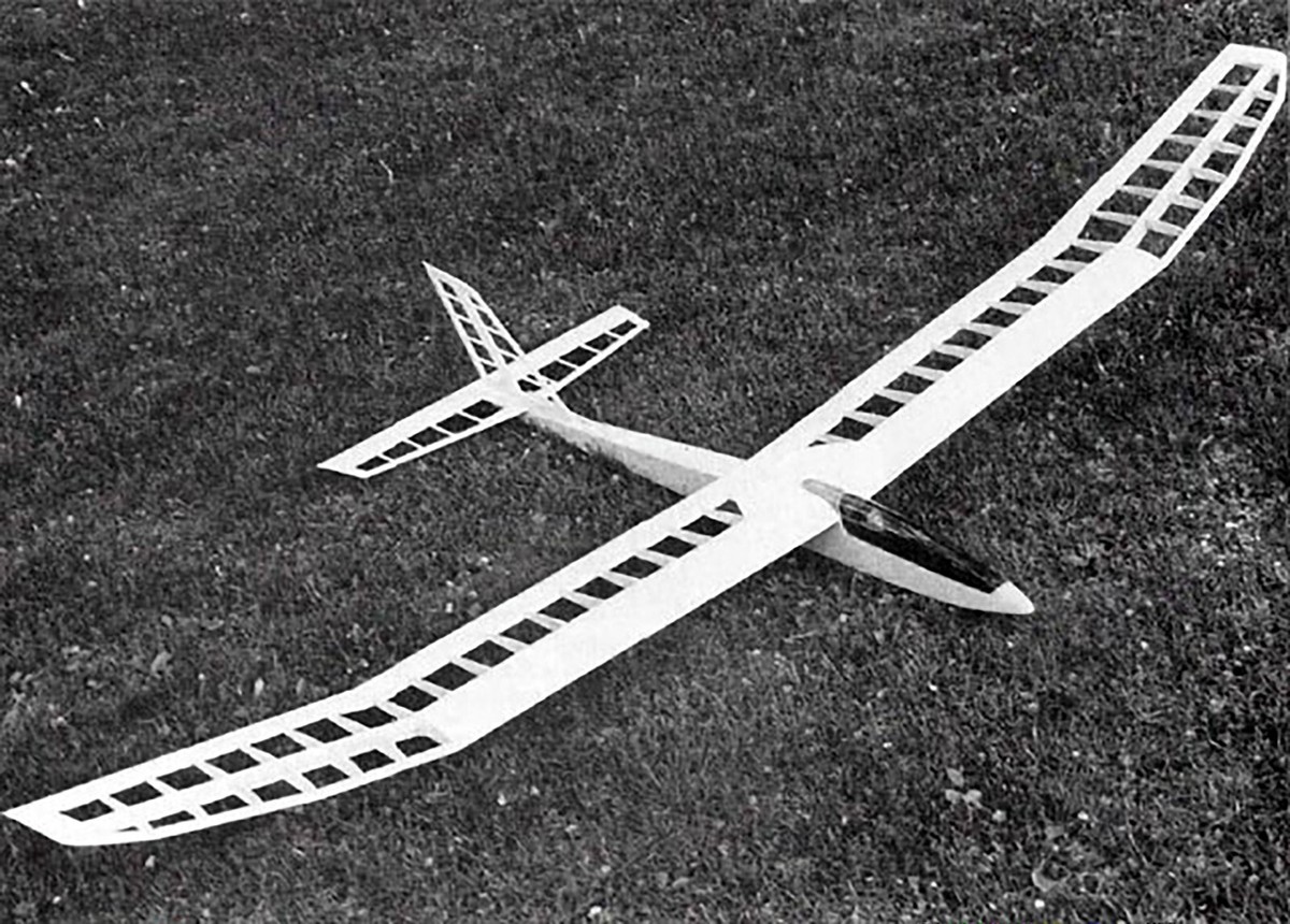 Great Planes Model Airplane Plans (RC): SPIRIT 100 99½