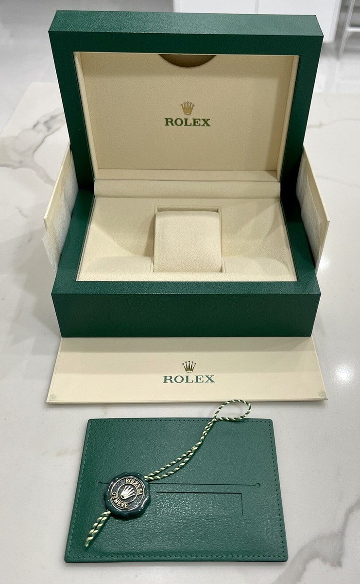 Authentic NEW STYLE ROLEX Watch Box Set + Card Holder Medium Size