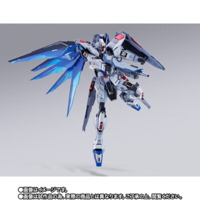 METAL BUILD Freedom Gundam CONCEPT 2 SNOW SPARKLE Ver. Gundam SEED