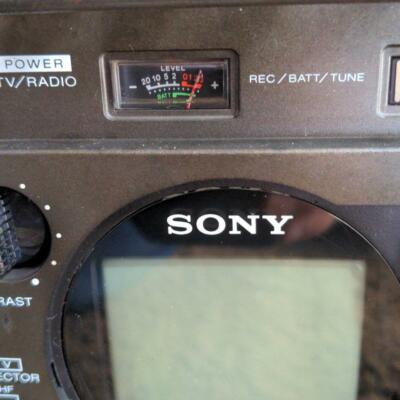 Sony FX-300 Jackal TV FM AM Receiver Cassette Recorder W/Ac
