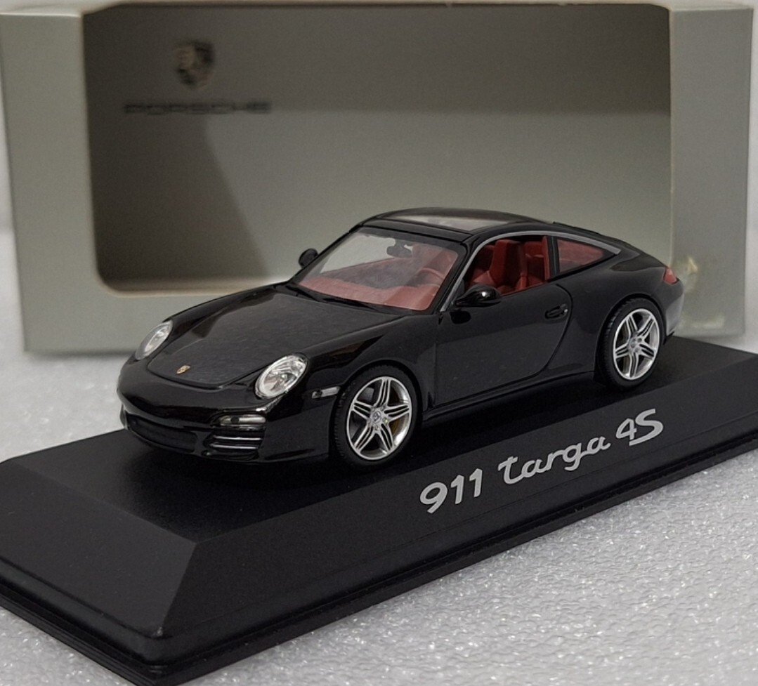 Porsche 911 997 Targa 4S 2008 Black 1:43 Minichamps WAP02002518