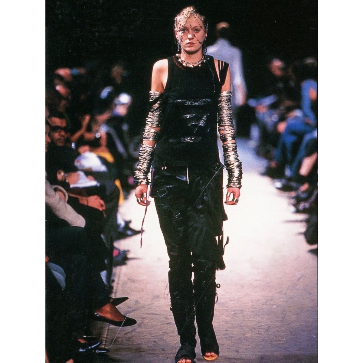 UNDERCOVER Spring Summer 2003 