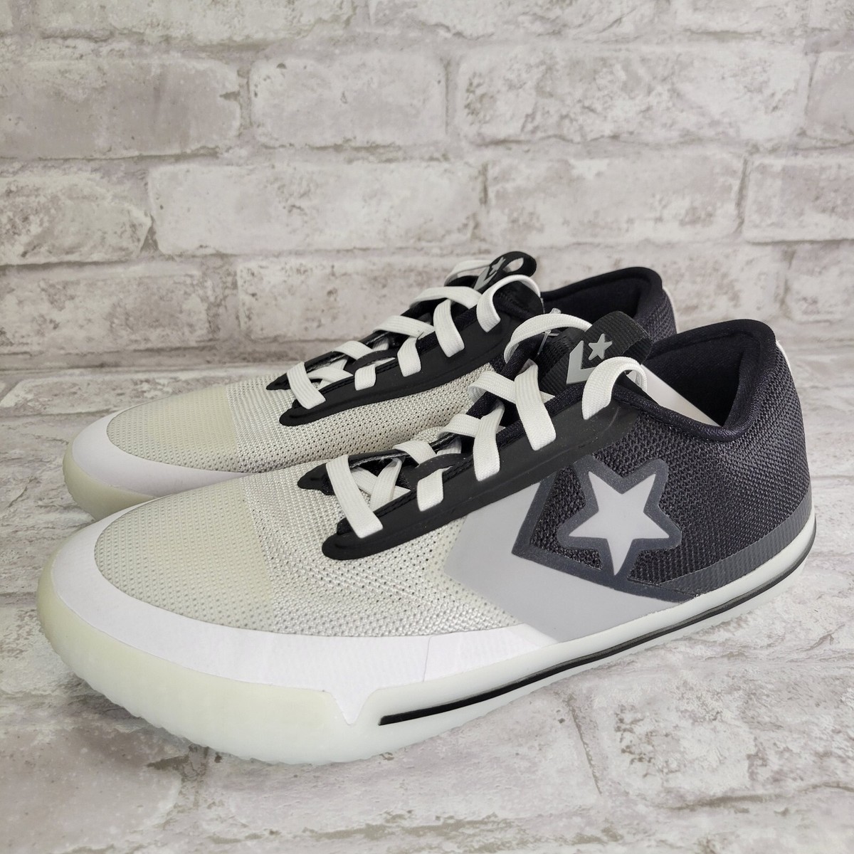 Converse All Star Pro BB Ox Low Top White/Black 167051c Men's Size