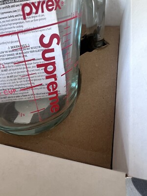 supreme pyrex 2 cup clear glass measuring cup BRAND NEW IN BOX