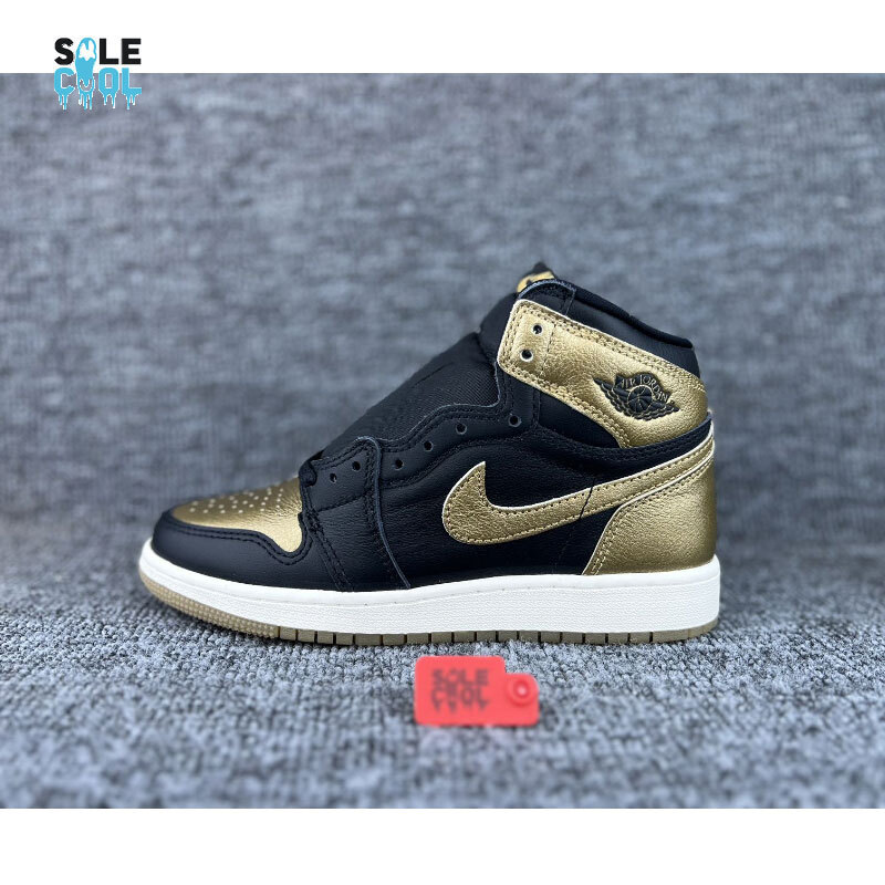 Nike Kid's Jordan 1 AJ1 Retro High GS OG Black Metallic Gold Shoes