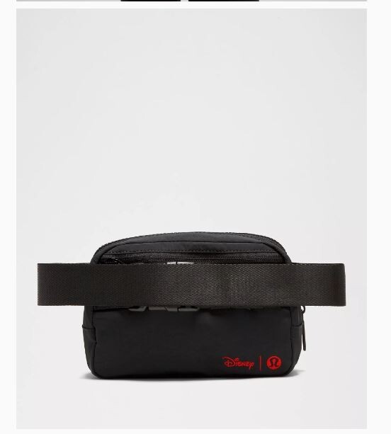 Disney x lululemon Everywhere Belt Bag 1L Mickey Outline Graphic